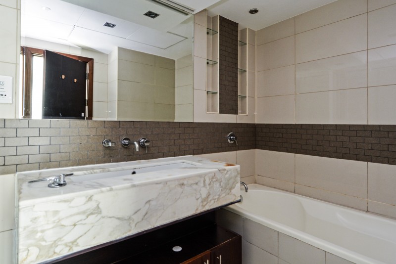 2 Bedrooms Apartment in Bonaire Tower