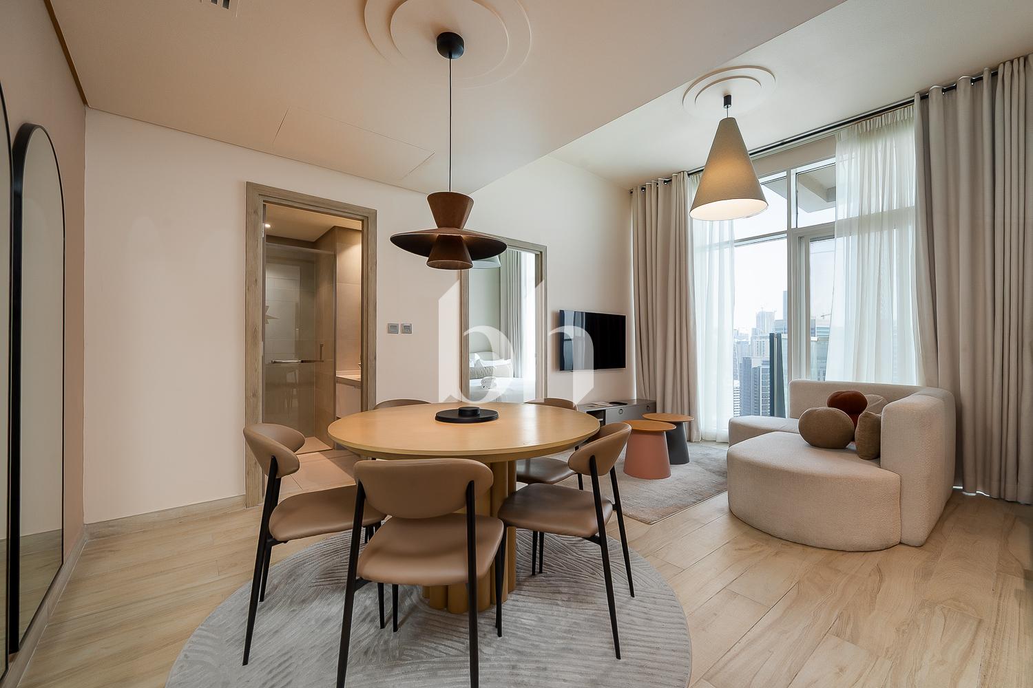 Vacant | Modern | Marina Views