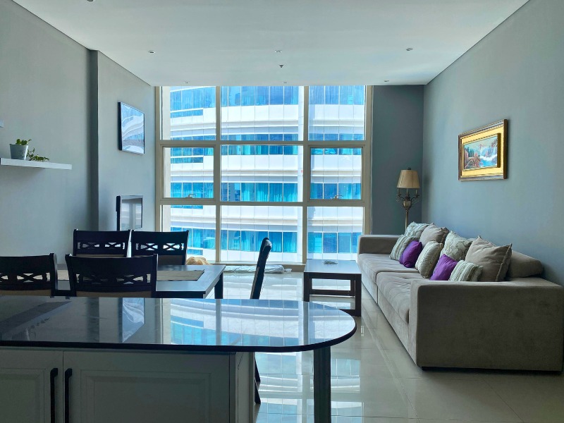 2 Bedrooms Apartment in Yacht Bay