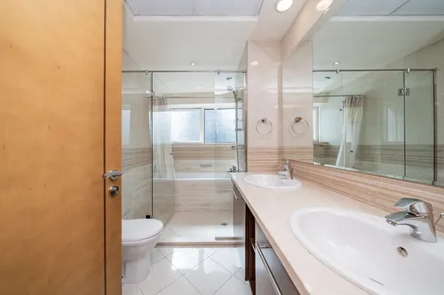 3 Bedrooms Apartment in Trident Bayside