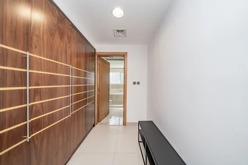 3 Bedrooms Apartment in Trident Bayside