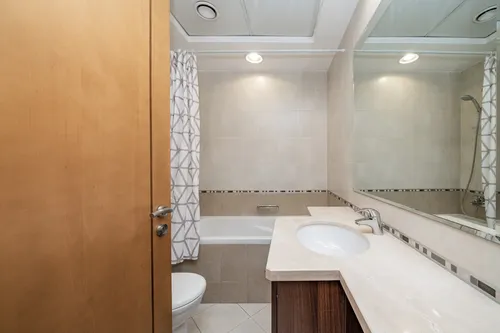 3 Bedrooms Apartment in Trident Bayside