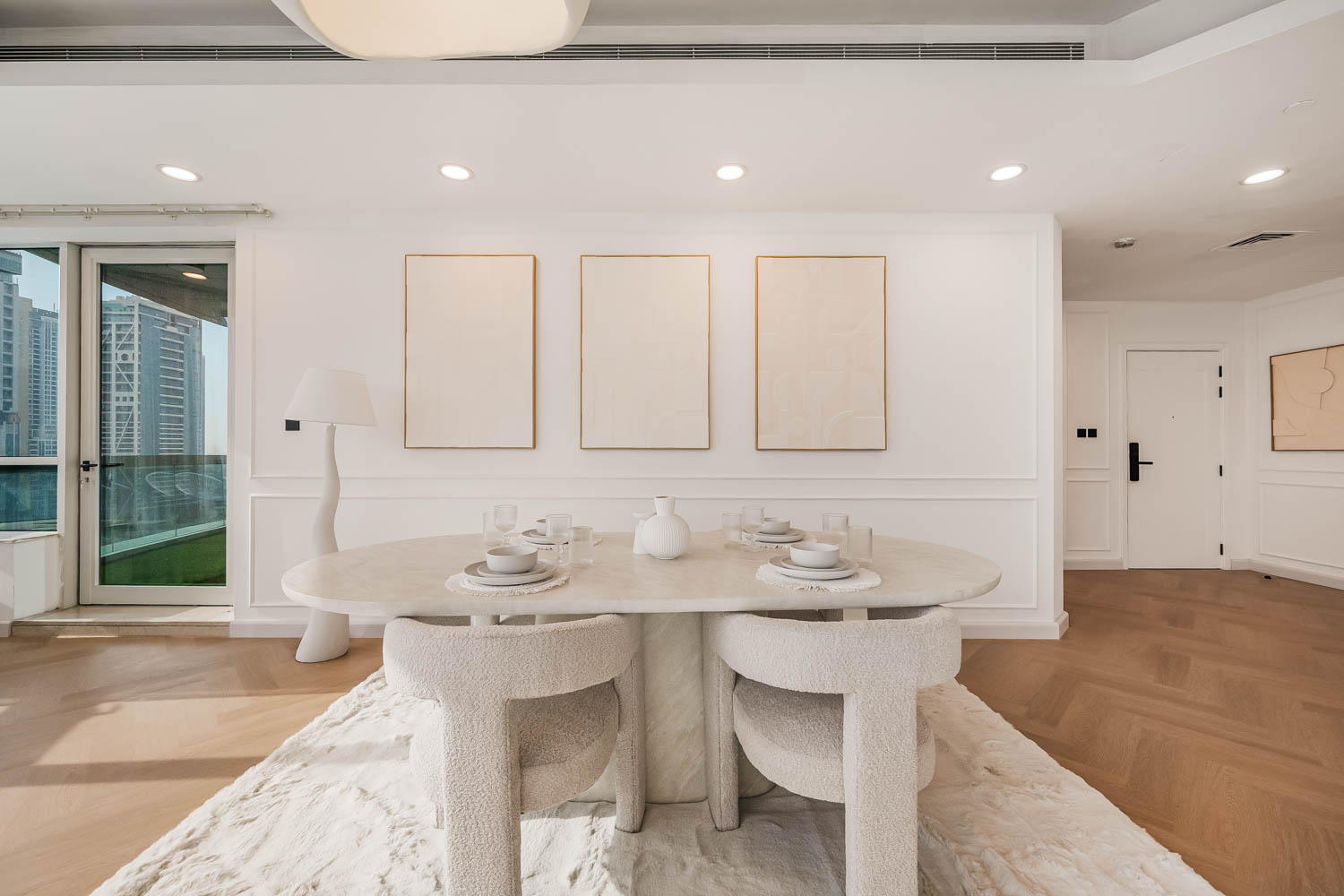 4 Bedrooms Apartment in Horizon Tower