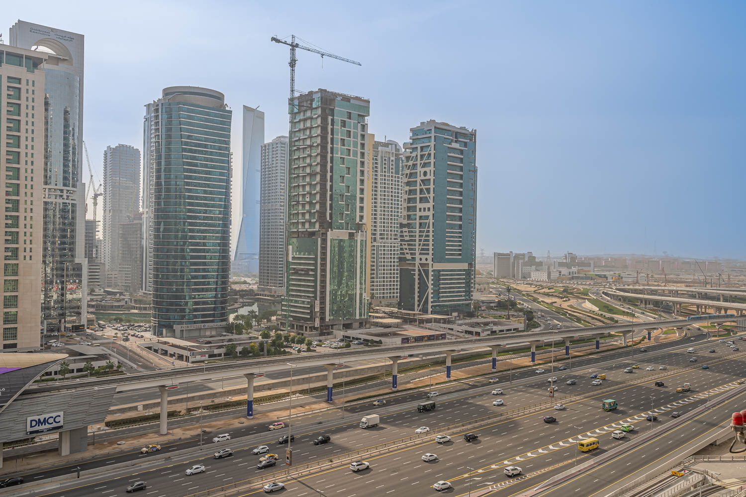 4 Bedrooms Apartment in Horizon Tower