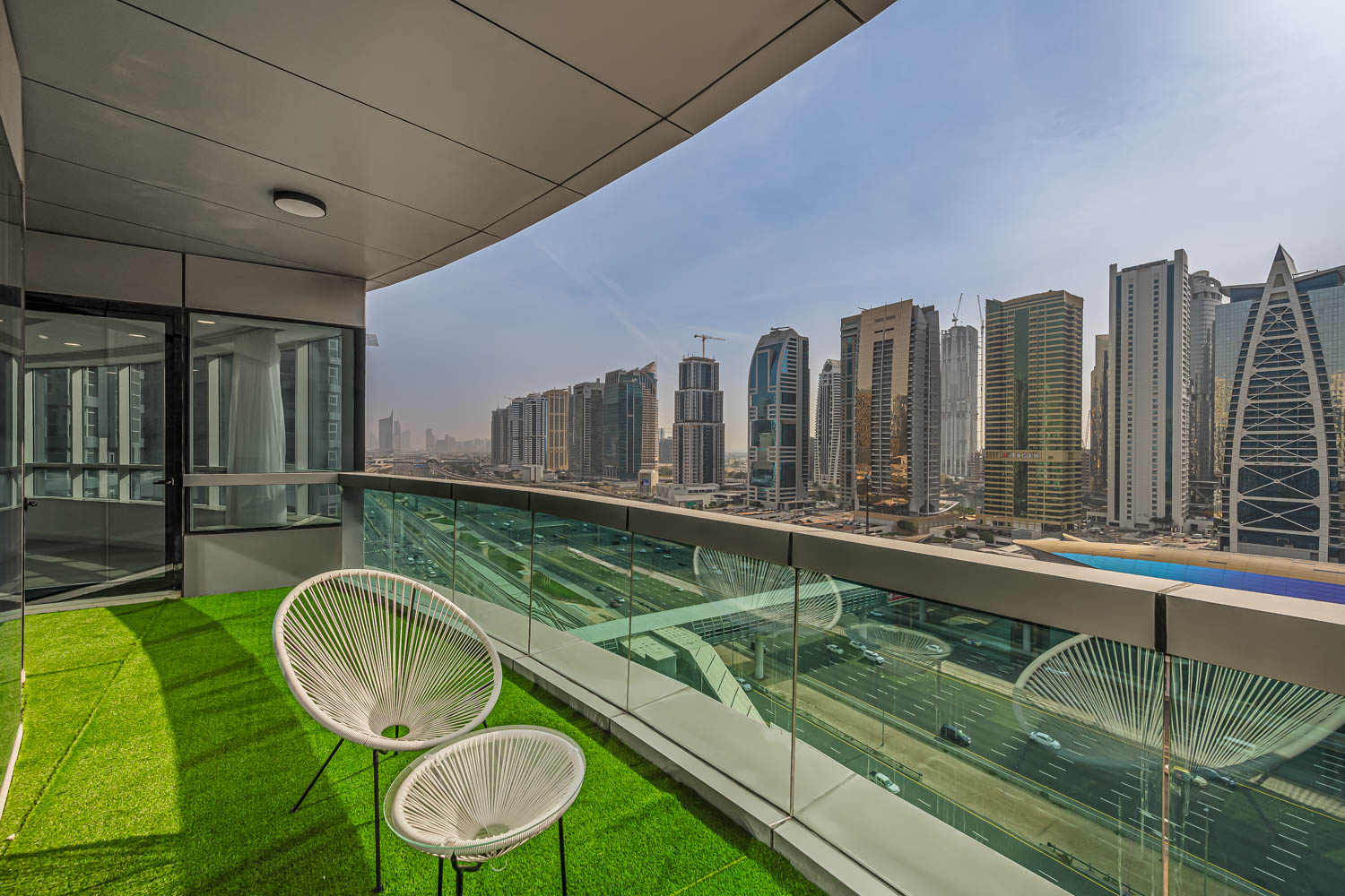 4 Bedrooms Apartment in Horizon Tower