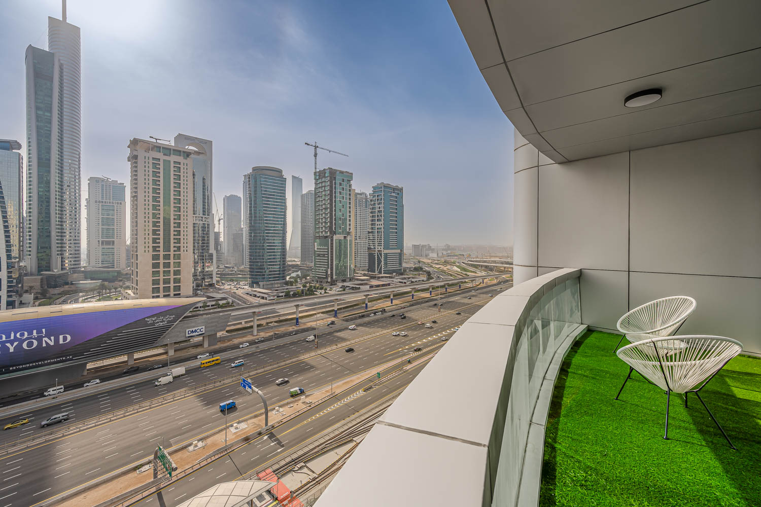 4 Bedrooms Apartment in Horizon Tower