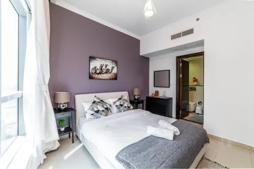 1 Bedroom Apartment in Bay Central West