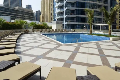 1 Bedroom Apartment in Bay Central West