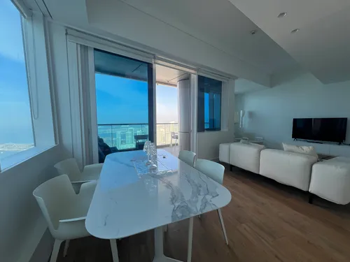 2 Bedrooms Apartment in Ocean Heights