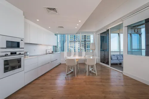 2 Bedrooms Apartment in Ocean Heights