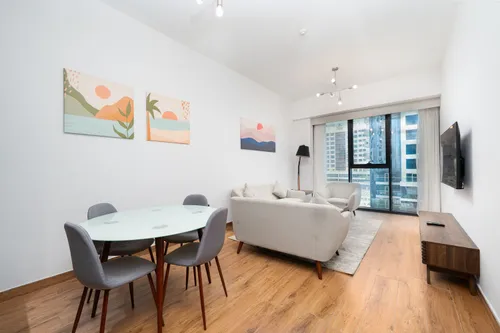 1 Bedroom Apartment in Dubai Marina Moon