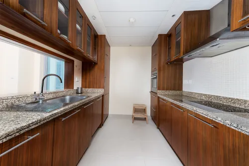 1 Bedroom Apartment in Shemara Tower