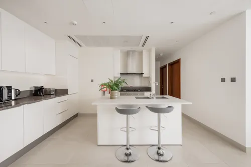 3 Bedrooms Apartment in Marina Gate 2