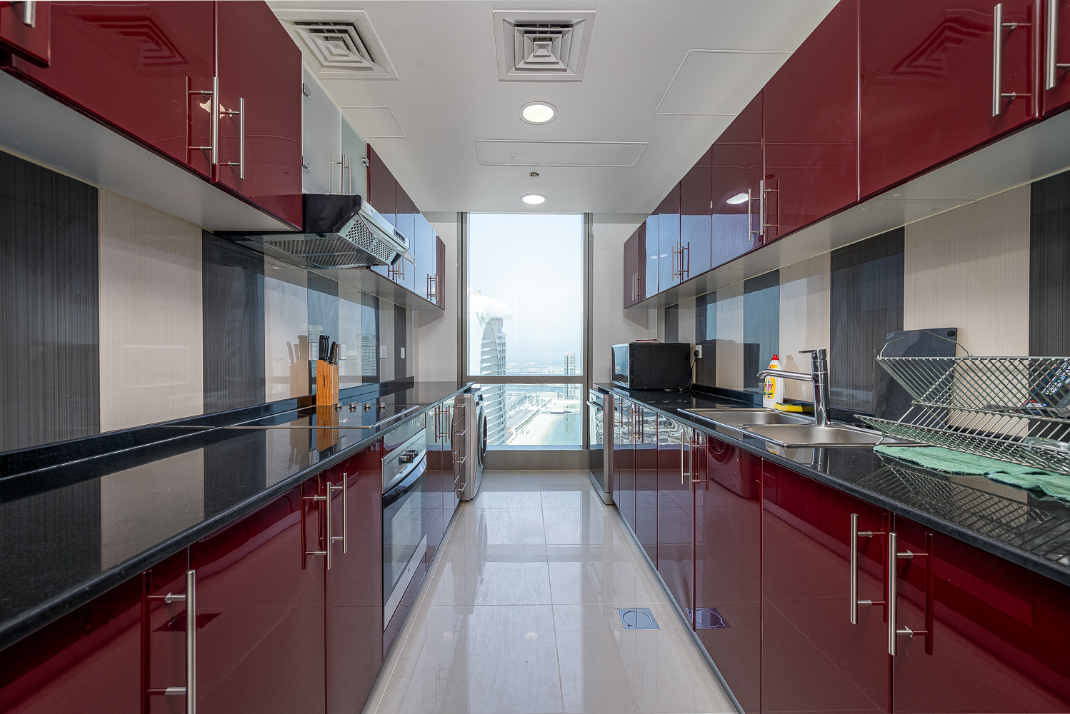 3 Bedrooms Apartment in Ocean Heights