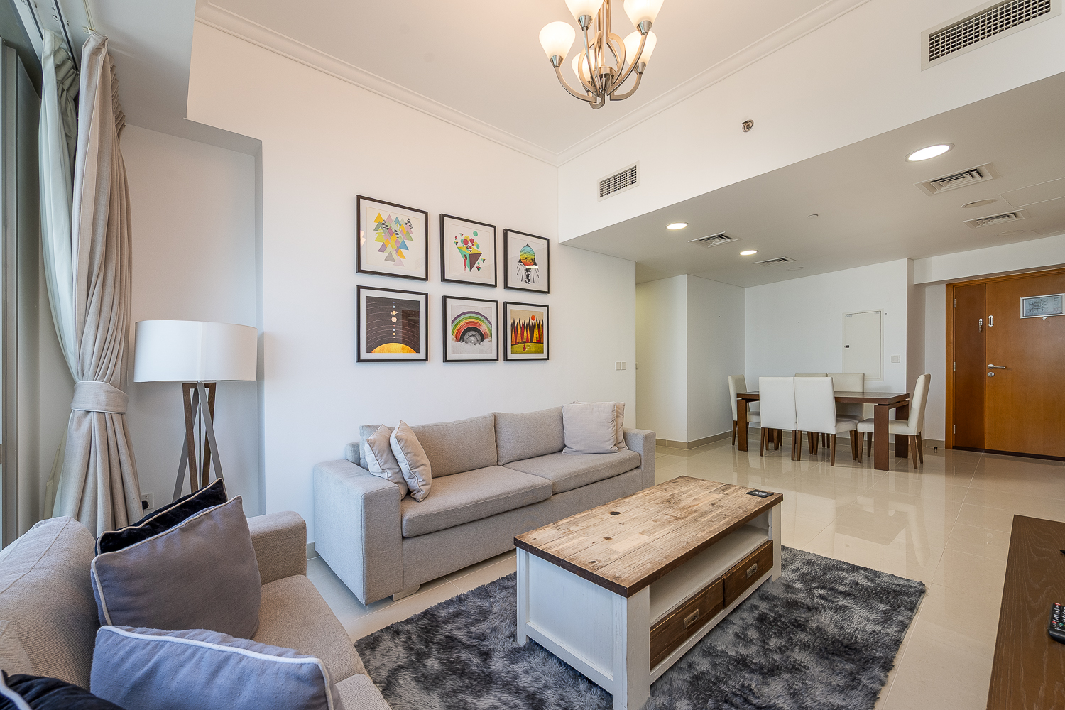 3 Bedrooms Apartment in Ocean Heights