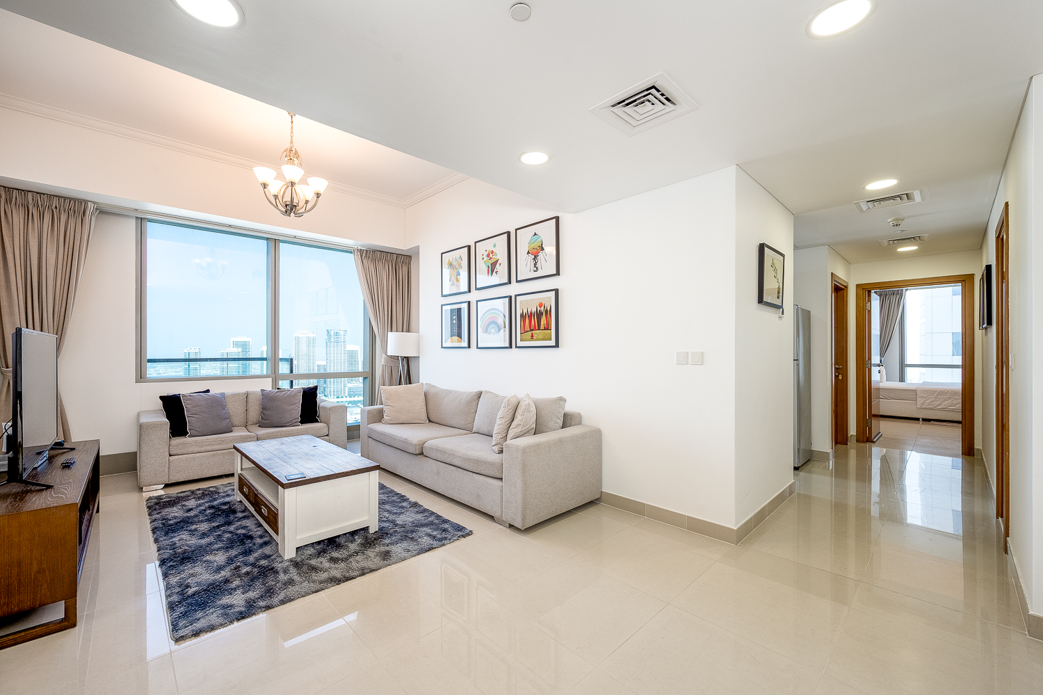 3 Bedrooms Apartment in Ocean Heights