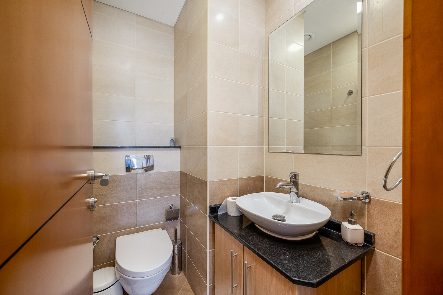 3 Bedrooms Apartment in Ocean Heights