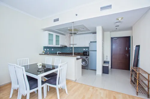 1 Bedroom Apartment in Botanica Tower