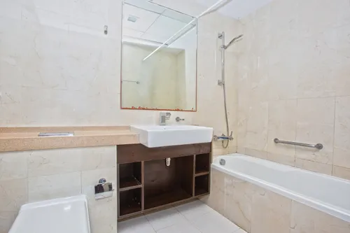 1 Bedroom Apartment in Botanica Tower