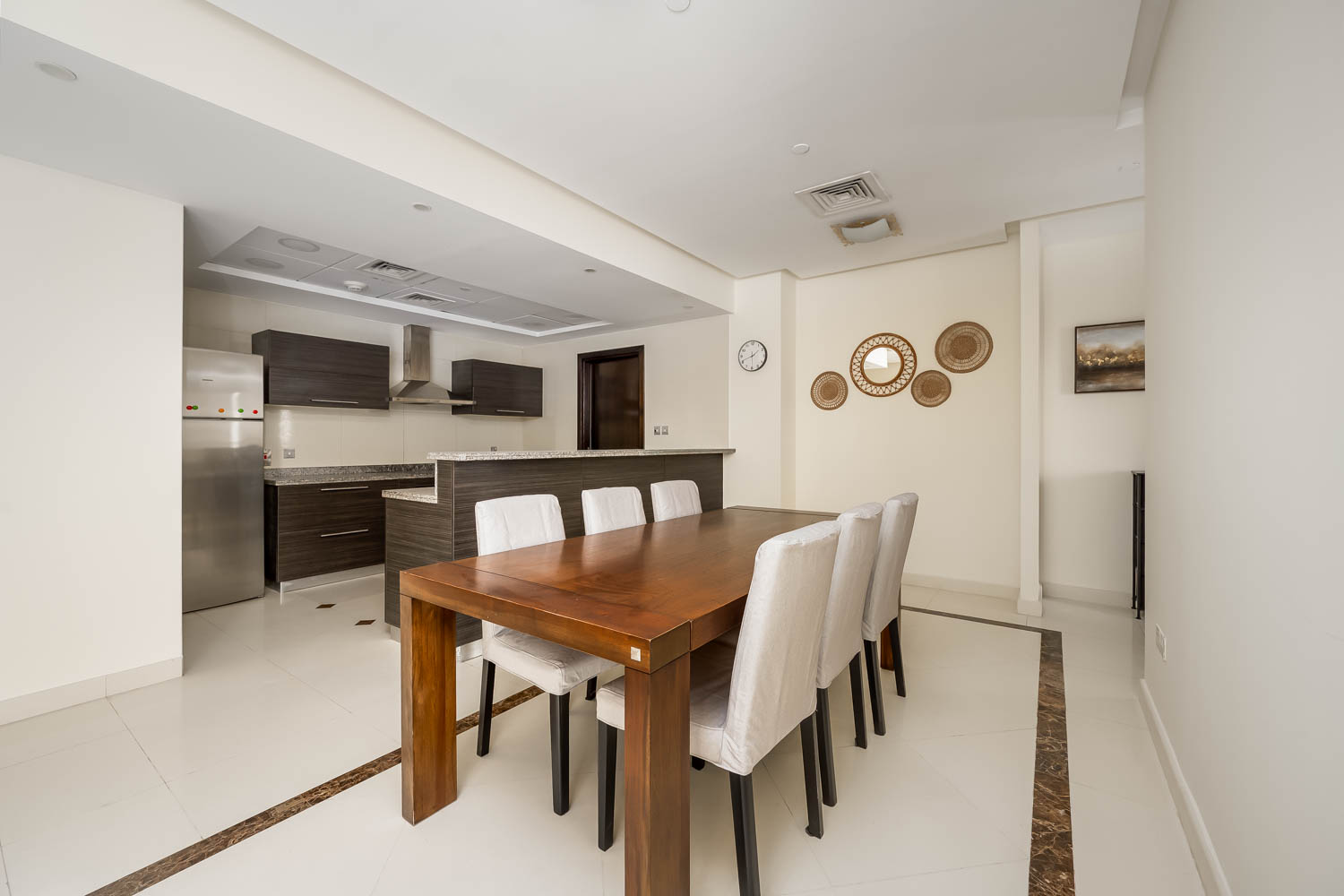 3 Bedrooms Apartment in 23 Marina