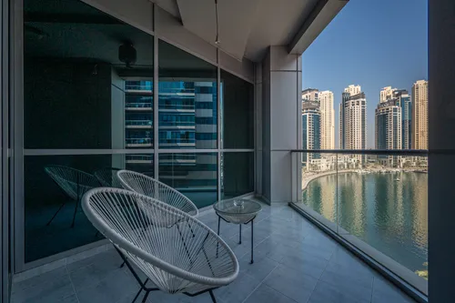 1 Bedroom Apartment in The Waves Tower B