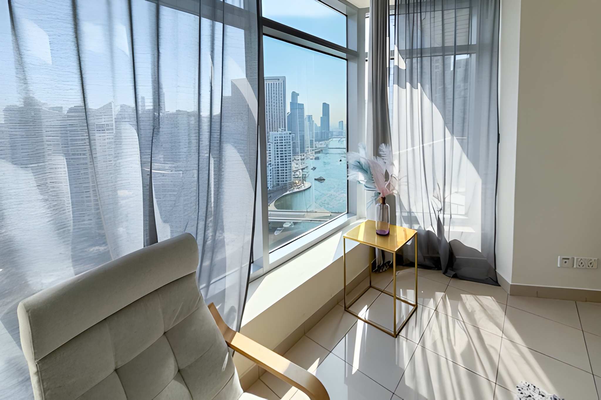 2 Bedrooms Apartment in Fairfield Tower