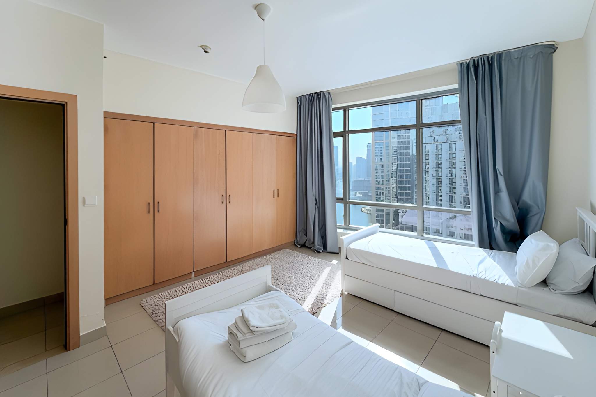 2 Bedrooms Apartment in Fairfield Tower