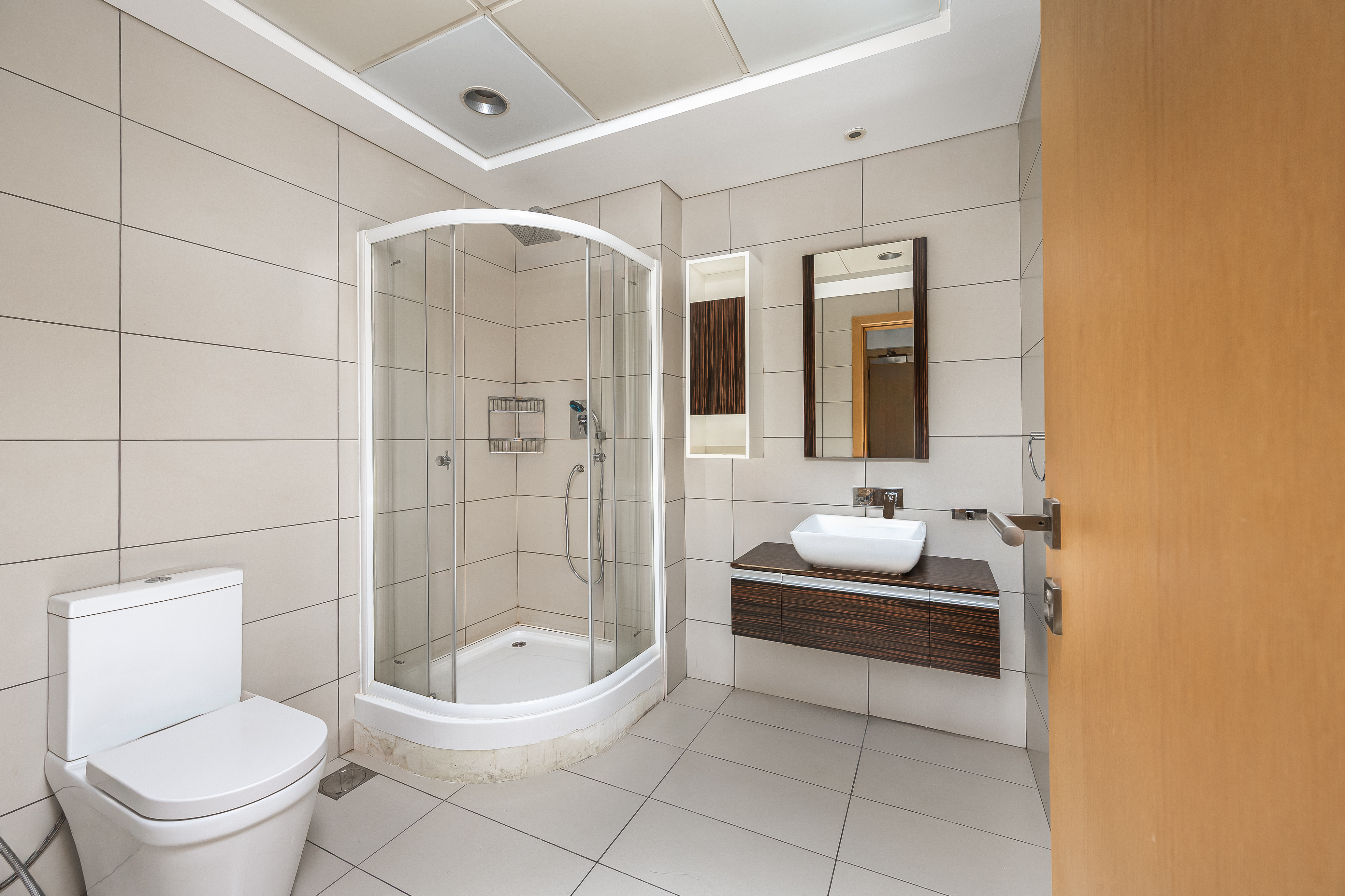  Apartment in Ariyana Tower