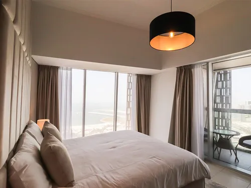 2 Bedrooms Apartment in Cayan Tower