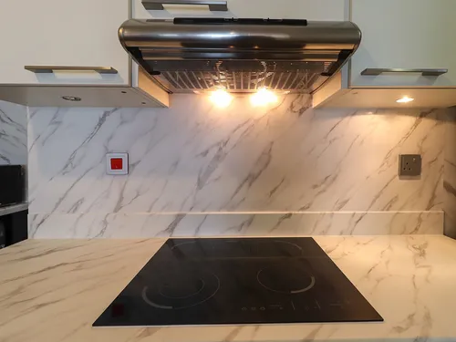 2 Bedrooms Apartment in Cayan Tower