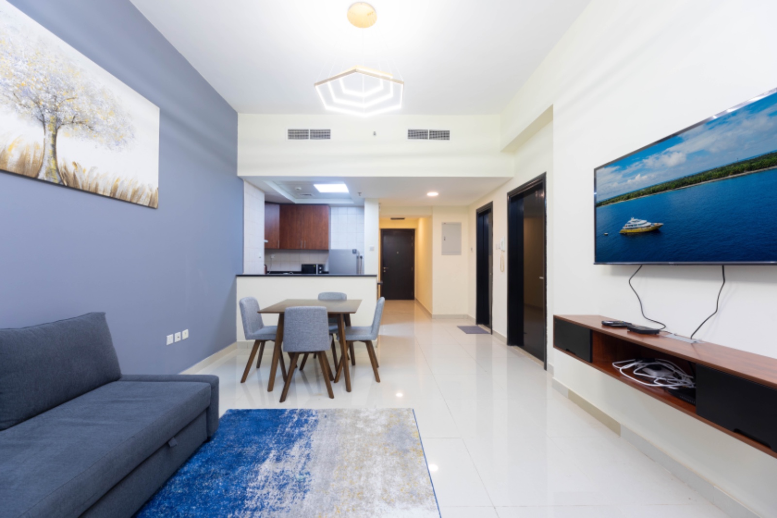 1 Bedroom Apartment in Escan Tower