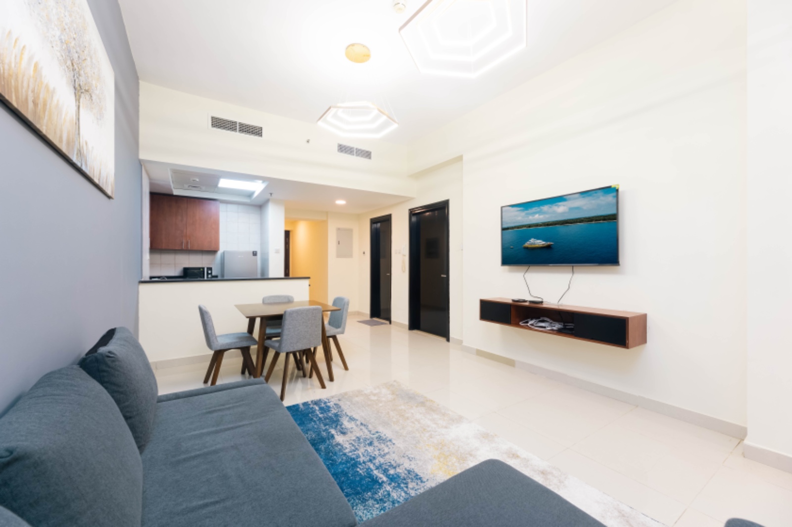 1 Bedroom Apartment in Escan Tower