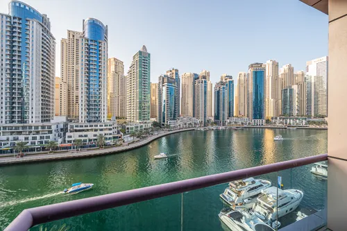 3 Bedrooms Apartment in Ary Marina View Tower