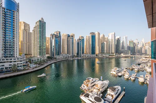 3 Bedrooms Apartment in Ary Marina View Tower