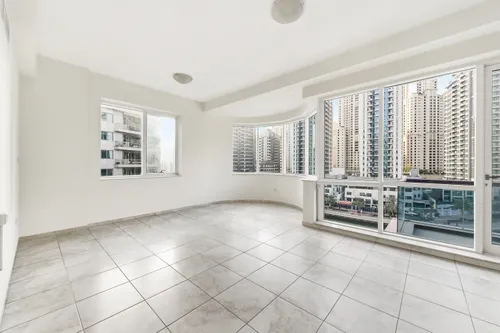 3 Bedrooms Apartment in Ary Marina View Tower