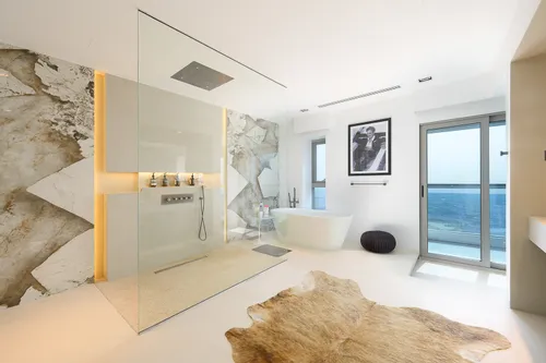 5 Bedrooms Penthouse in Princess Tower