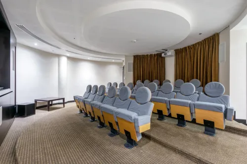 3 Bedrooms Apartment in Al Majara 1