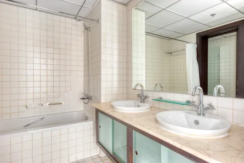 3 Bedrooms Apartment in Al Majara 1