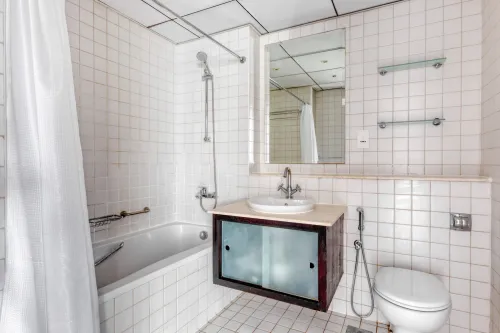 3 Bedrooms Apartment in Al Majara 1