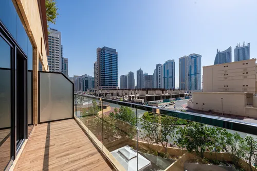 1 Bedroom Apartment in Dubai Marina Moon