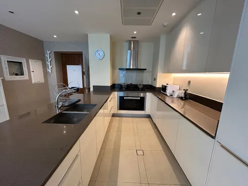 2 Bedrooms Apartment in Marina Gate 1