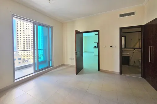 1 Bedroom Apartment in Aurora Tower, Marina Promenade