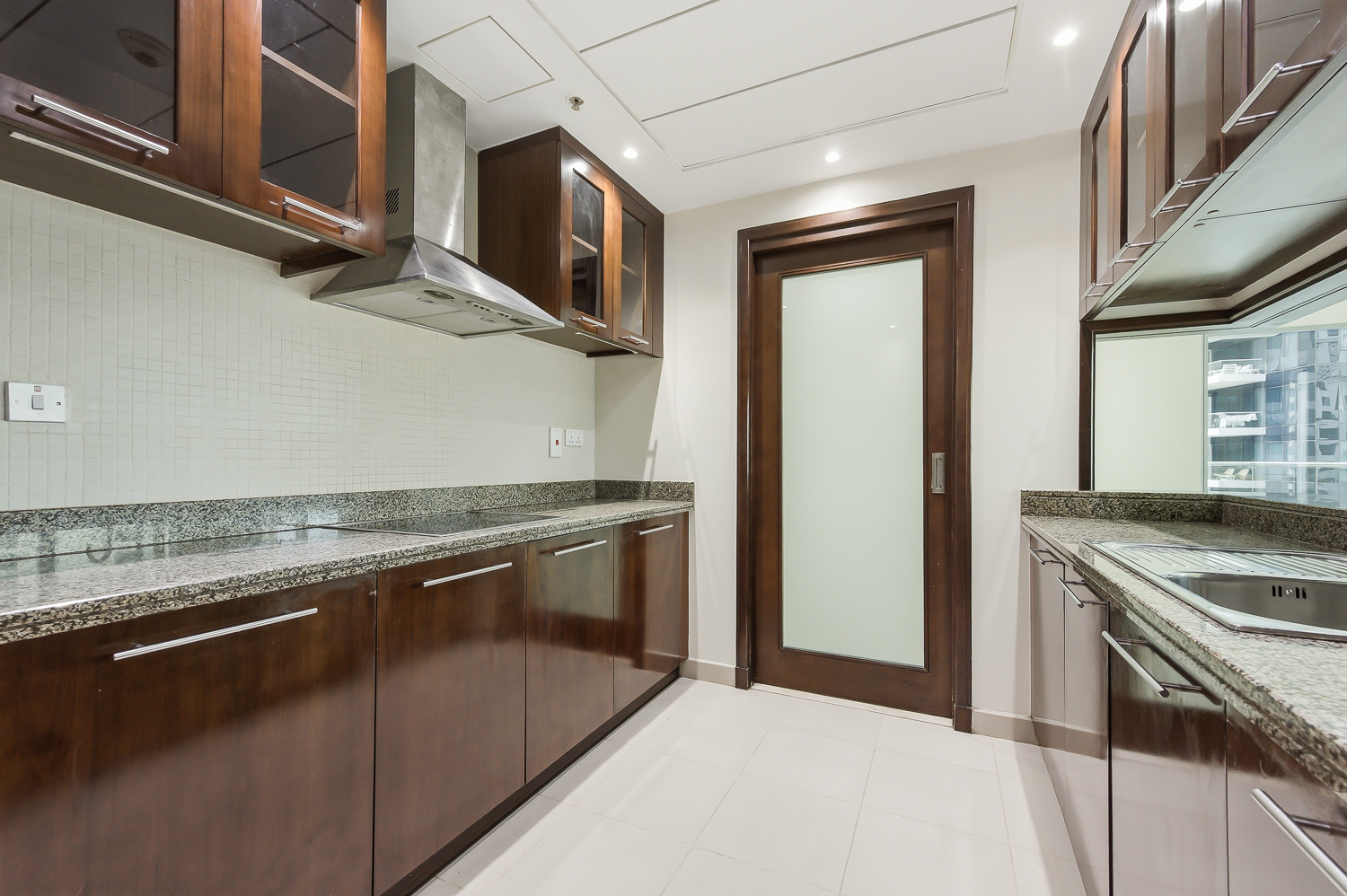 1 Bedroom Apartment in Aurora Tower, Marina Promenade