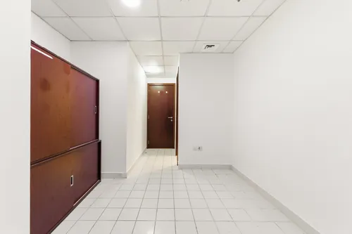 3 Bedrooms Apartment in Emirates Crown