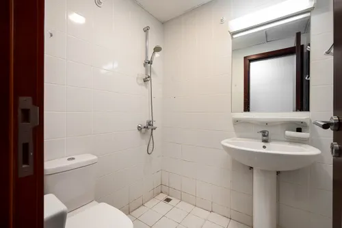 3 Bedrooms Apartment in Emirates Crown