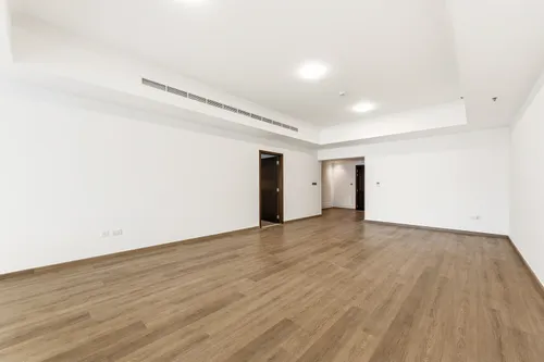 3 Bedrooms Apartment in Emirates Crown