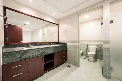 3 Bedrooms Apartment in Emirates Crown