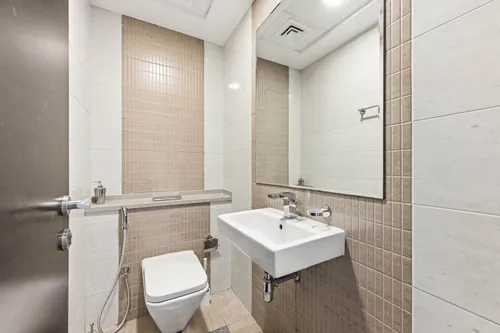 1 Bedroom Apartment in Botanica Tower