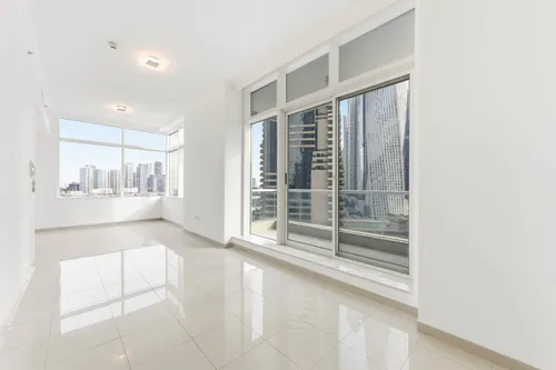 1 Bedroom Apartment in Botanica Tower