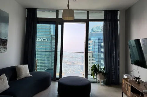 2 Bedrooms Apartment in Marina Gate 2